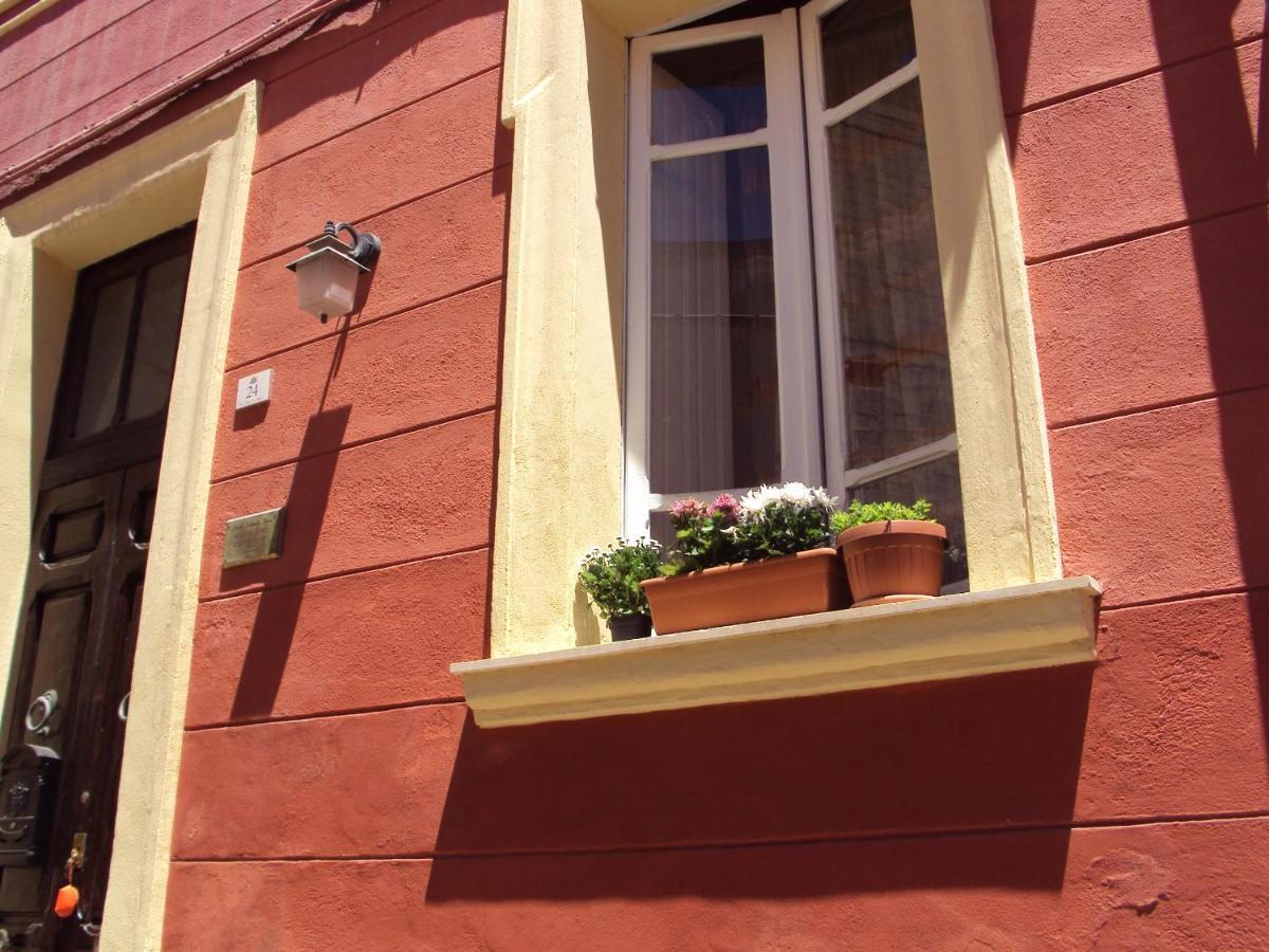 B&B Antica Citta Cagliari Eksteriør billede